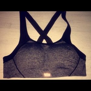VS Sports Bra